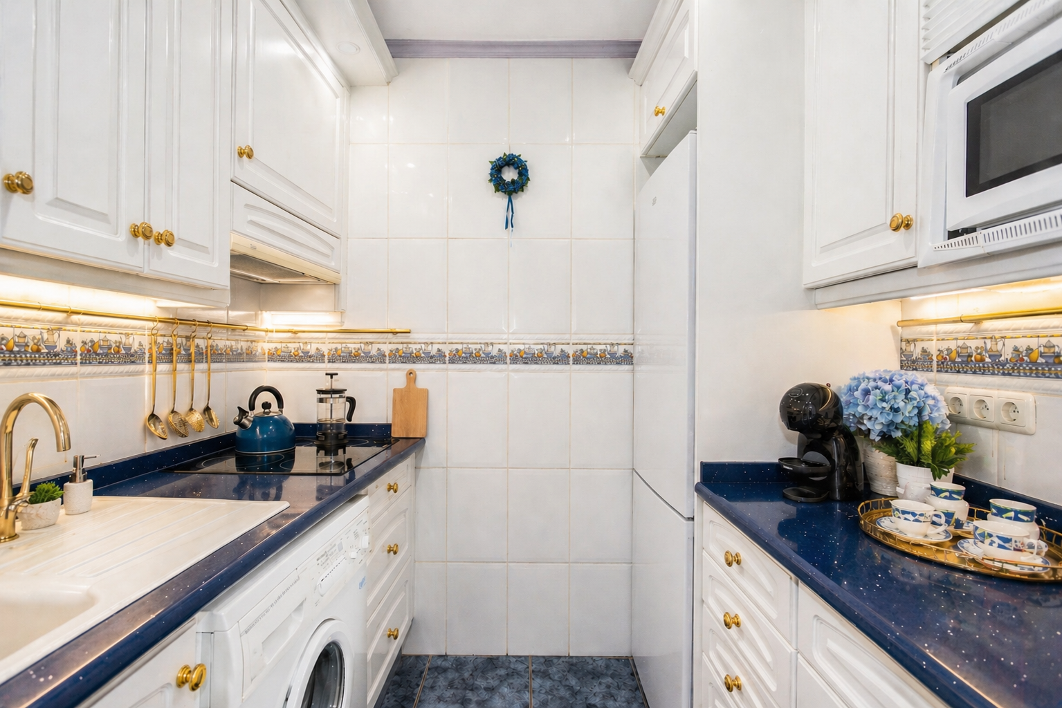 Fully equipped galley kitchen